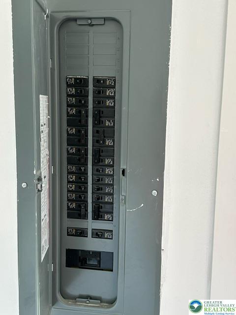 3876 Highway 378, Unit 2 Bethlehem, PA 18015 - Photo 14 of 14 view of microwave