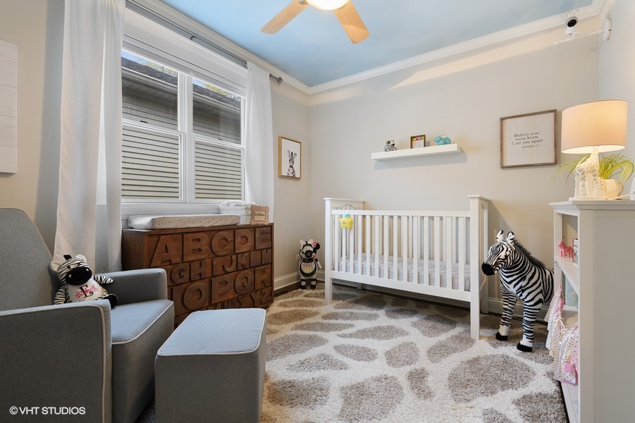 3743 North Ridgeway Avenue Chicago, IL 60618 - Photo 15 of 25