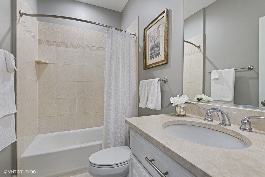 3743 North Ridgeway Avenue Chicago, IL 60618 - Photo 16 of 25