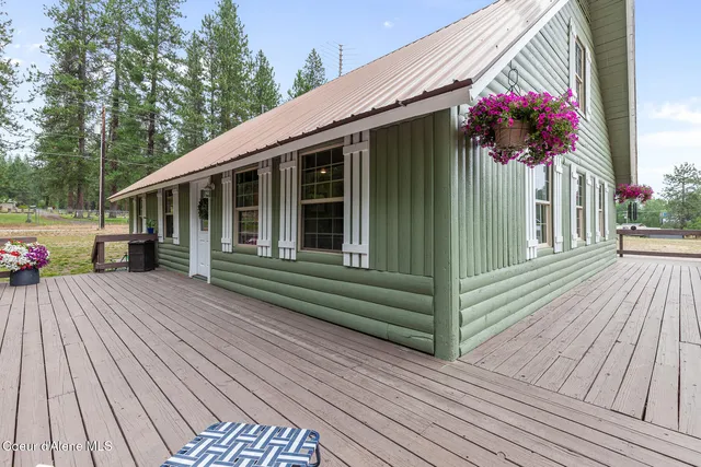 $599,000 | 332841 Highway 2, Newport, WA 99156