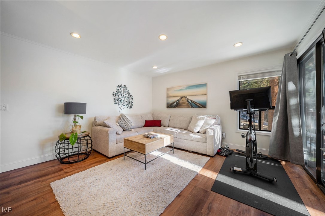 699 Hogan Court, Unit 2 Incline Village, NV 89451 - Photo 5 of 39 a living room with furniture rug and window