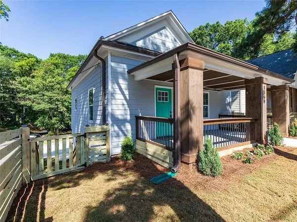 $2,400 | 1569 Jonesboro Road Southeast, Atlanta, GA 30315