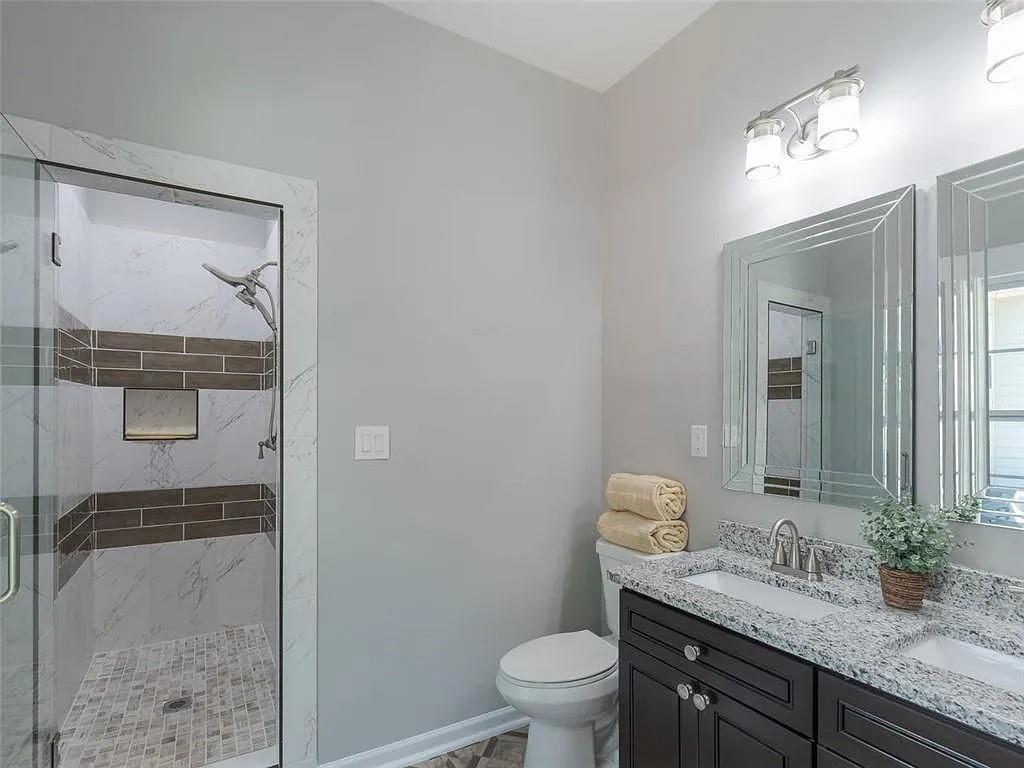 1569 Jonesboro Road Southeast Atlanta, GA 30315 - Photo 15 of 33