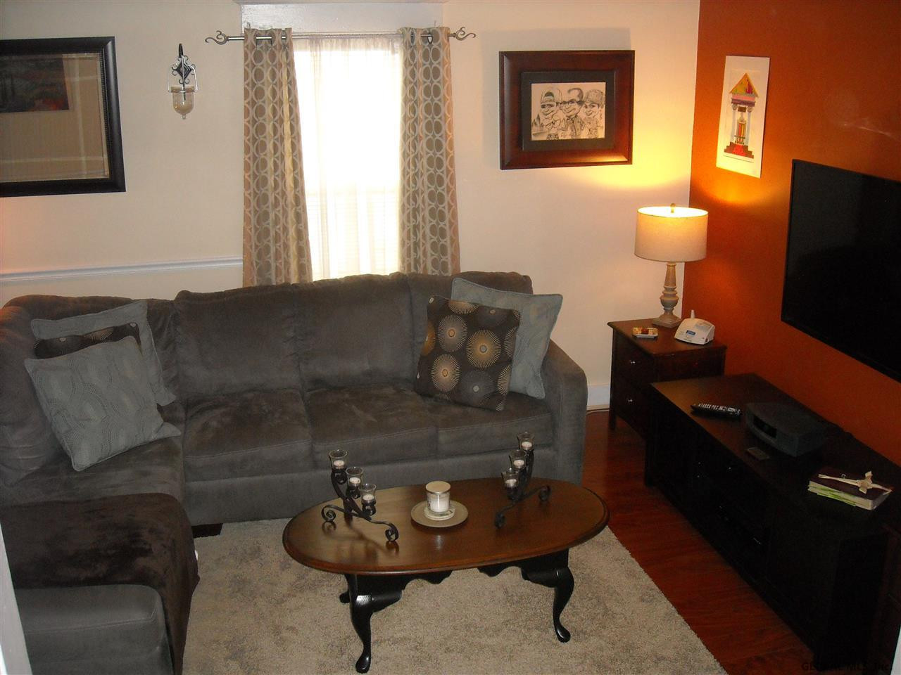 134 Manchester Road Schenectady, NY 12304 - Photo 3 of 25 Photo 3