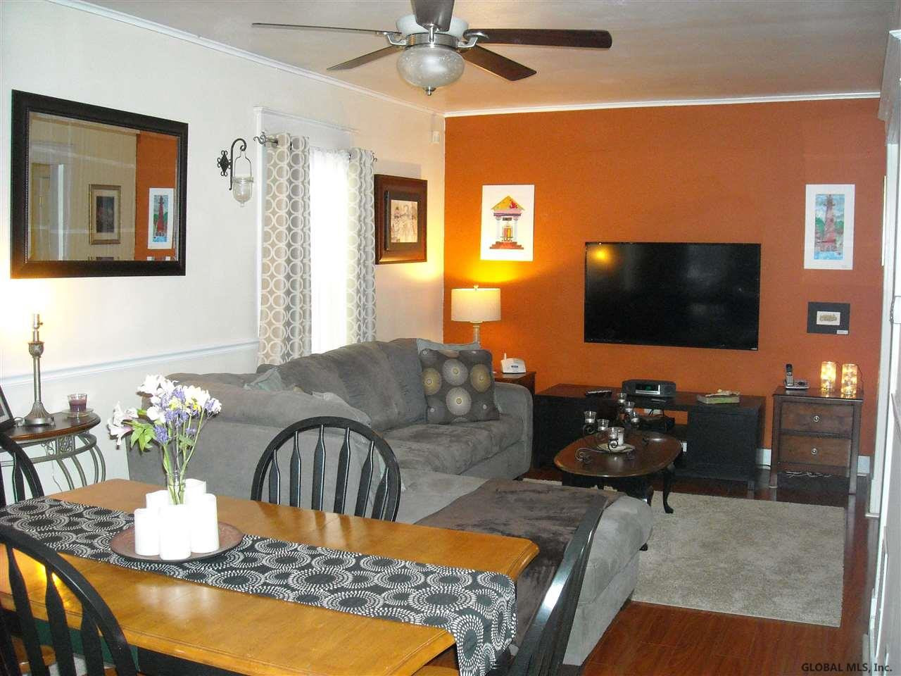 134 Manchester Road Schenectady, NY 12304 - Photo 7 of 25 Photo 7