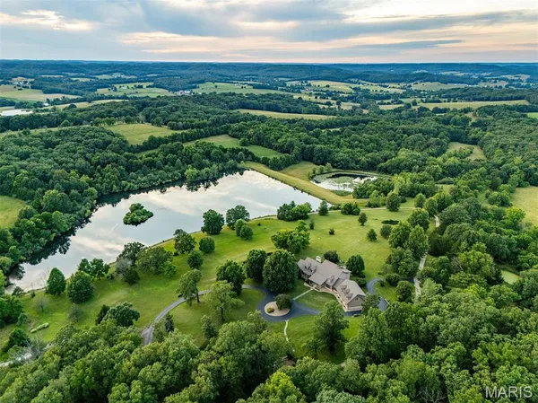 $3,500,000 | 2393 Highway Z Hermann Mo 65041, Hermann, MO 65041