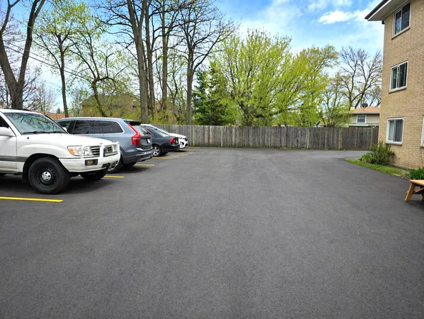 $1,150,000 | 269 7th Street, Wheeling, IL 60090