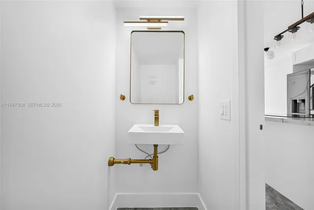 a view of entryway and workspace