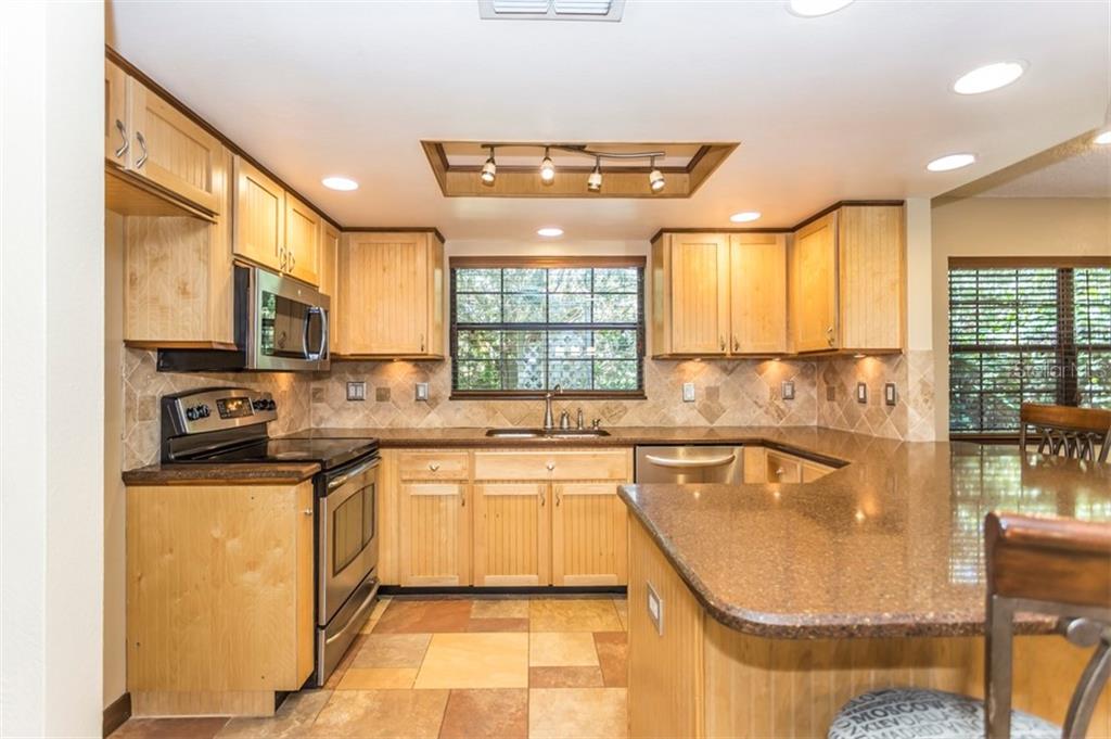 7639 Vienna Lane Port Richey, FL 34668 - Photo 22 of 99 Gallery Image 22