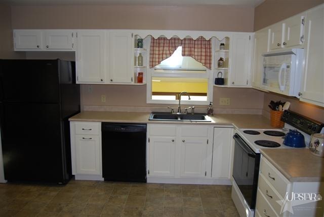 6911 Hathaway Road Fort Wayne, IN 46818 - Photo 4 of 18