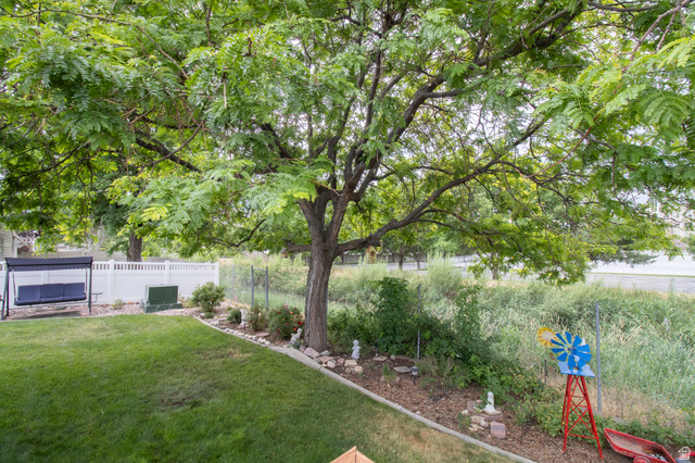 77 West Alta View Way Sandy, UT 84070 - Photo 26 of 43