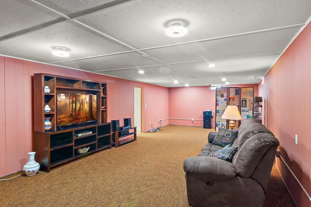 $299,000 | 202 4th Street, Kerkhoven, MN 56252