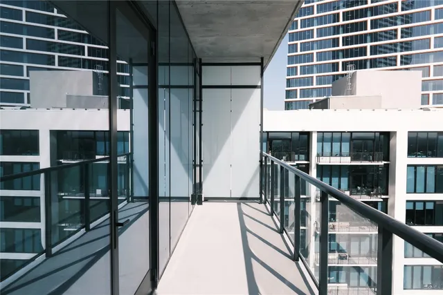 $3,250 | 610 Davis Street, Unit 3110, Austin, TX 78701