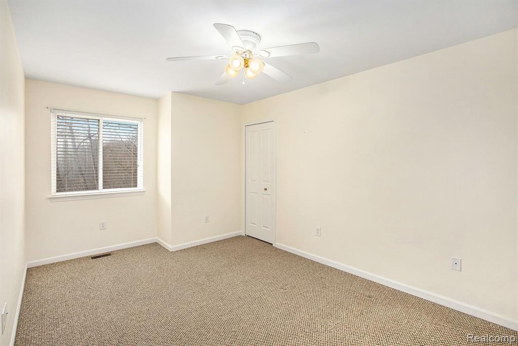 1740 South Maple Road Ann Arbor, MI 48103 - Photo 21 of 34