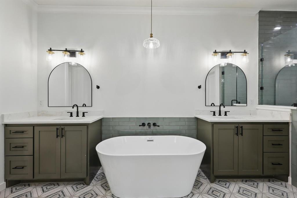 2446 Neely Trail Valley View, TX 76272 - Photo 14 of 29 a bathroom with a double vanity sink and mirror