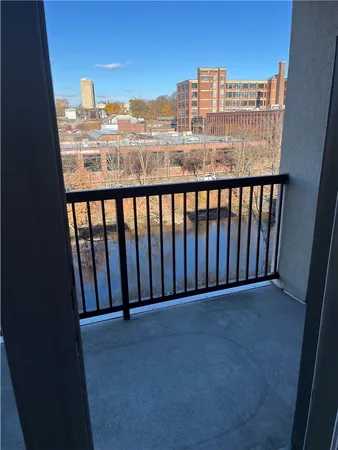 $2,250 | 1000 Providence Place, Unit 480, Providence, RI 02903