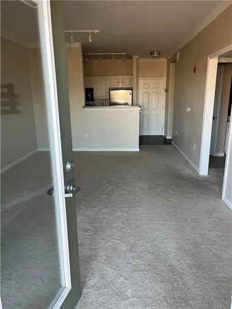 $2,250 | 1000 Providence Place, Unit 480, Providence, RI 02903