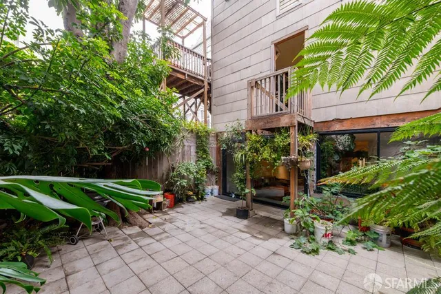 $8,999 | 2530 3rd Street, San Francisco, CA 94107