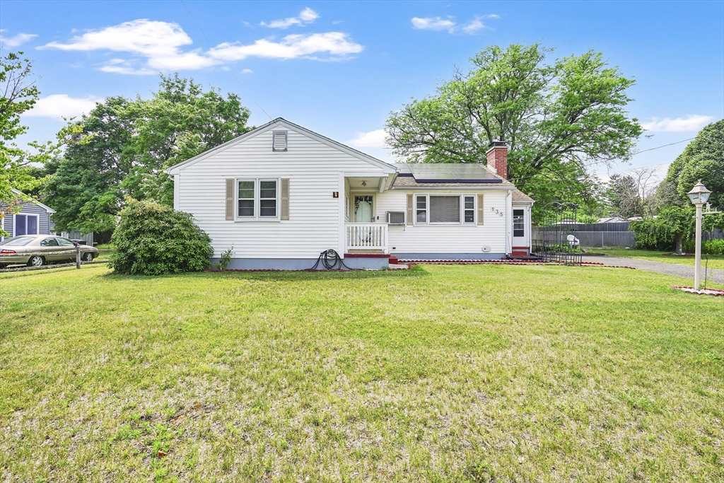 135 Bulat Drive Springfield, MA 01129 - Photo 1 of 42
