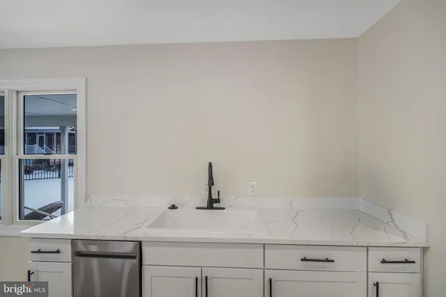 $1,799,000 | 37857 Alberts Farm Drive, Purcellville, VA 20132