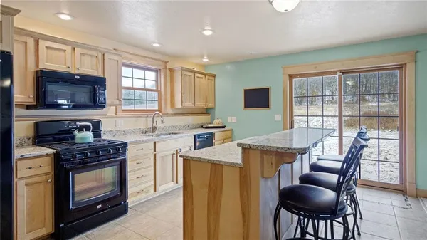 $988,800 | 159 17 3/4 - 18 1/2 Street, Dallas, WI 54733