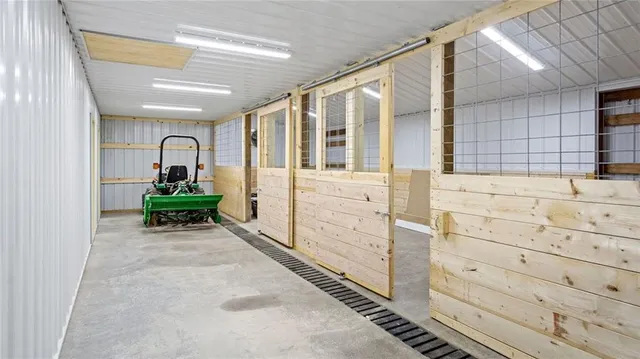 $1,175,000 | 159 17 3/4 - 18 1/2 Street, Dallas, WI 54733