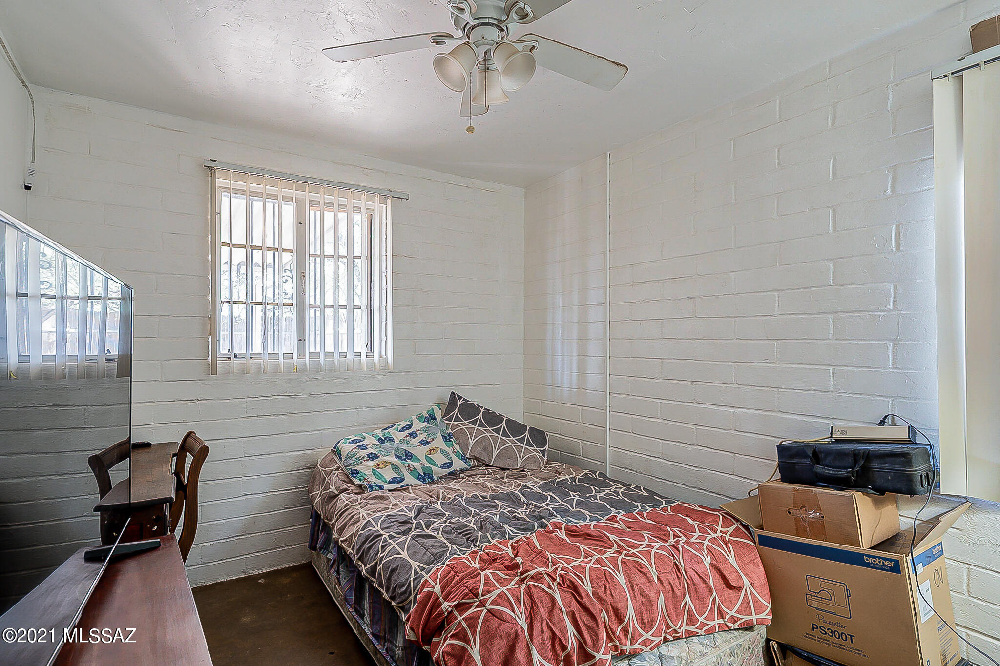 1044 East Spring Street Tucson, AZ 85719 - Photo 14 of 40