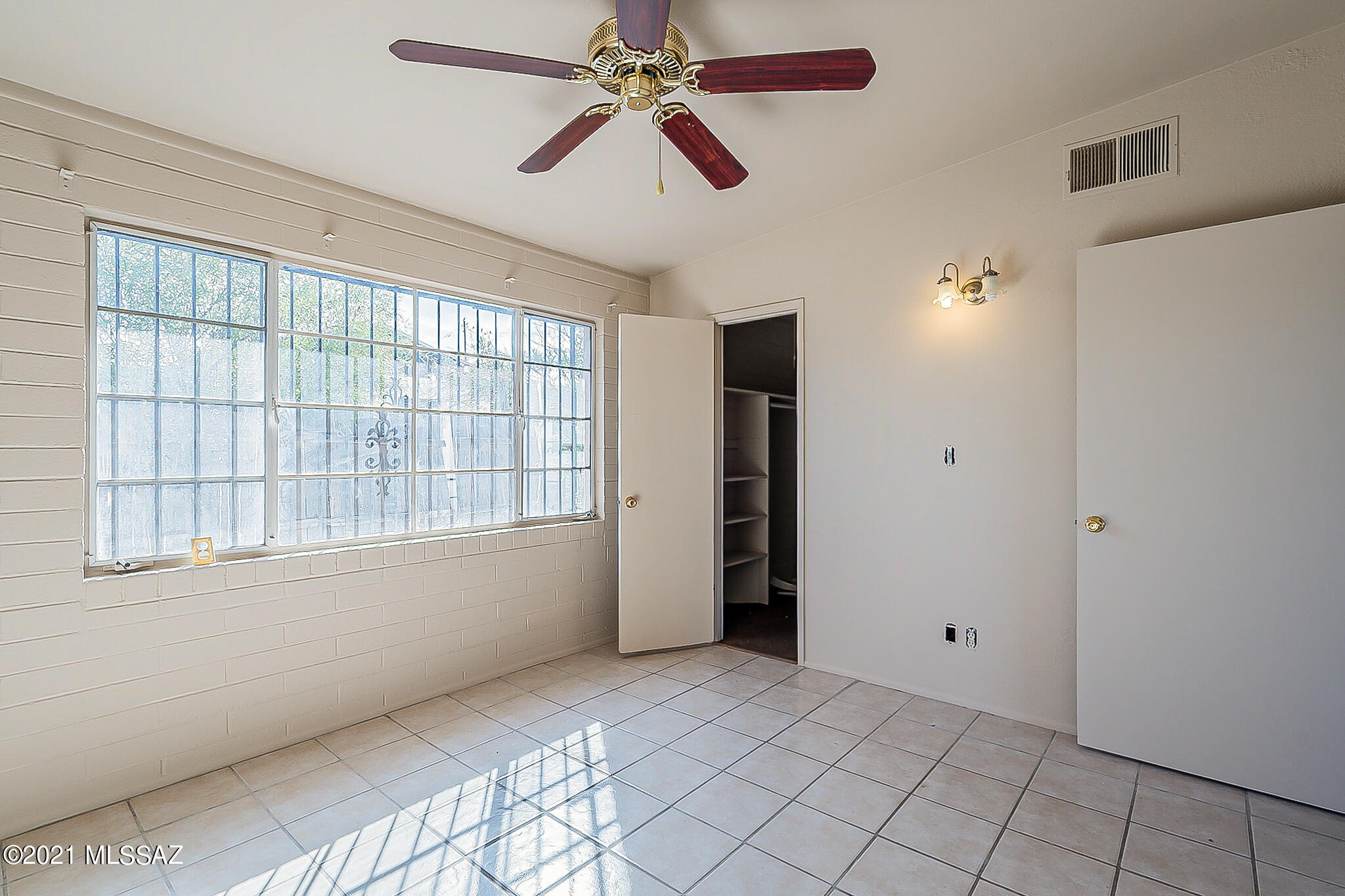 1044 East Spring Street Tucson, AZ 85719 - Photo 21 of 40