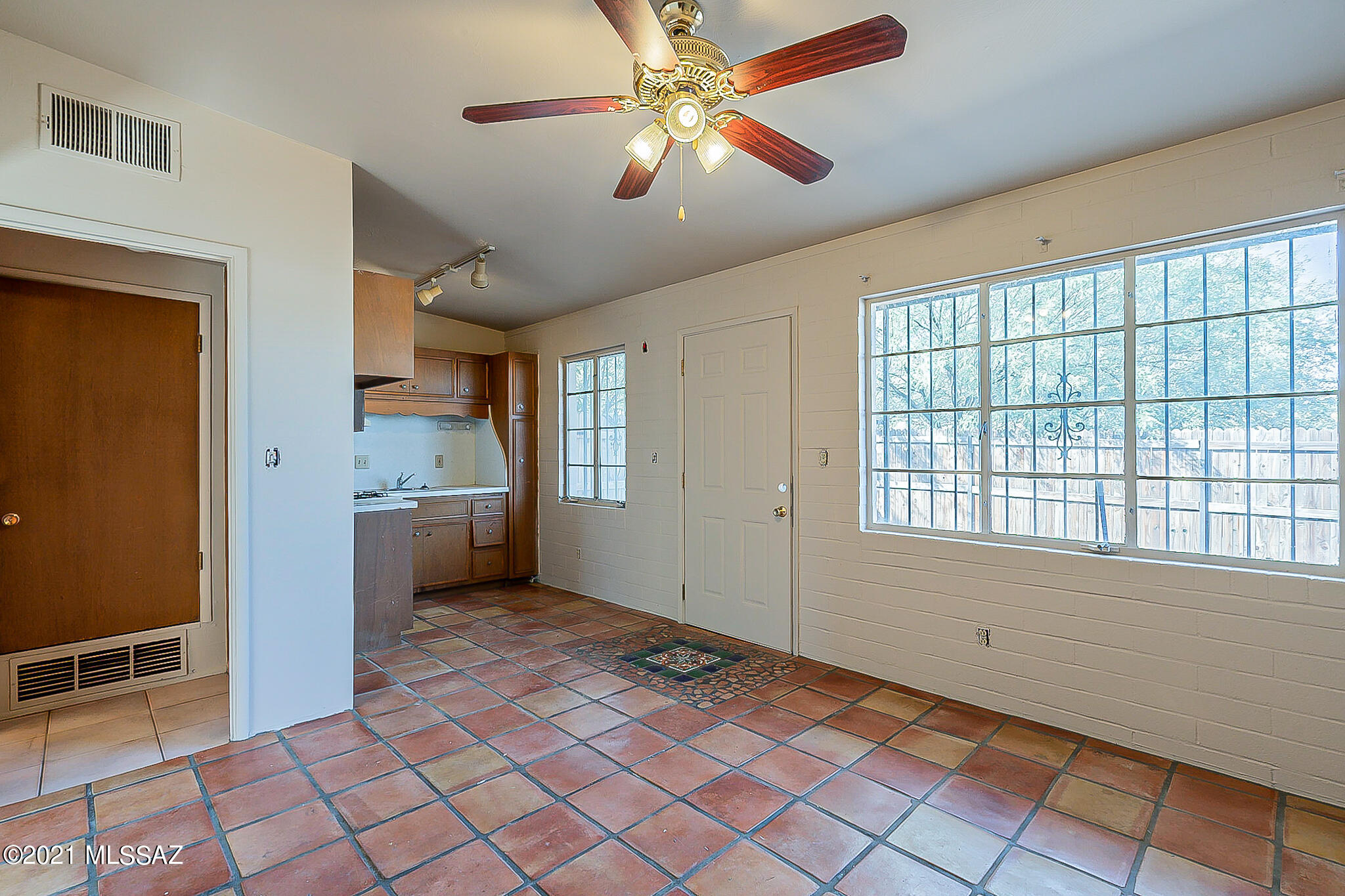 1044 East Spring Street Tucson, AZ 85719 - Photo 26 of 40