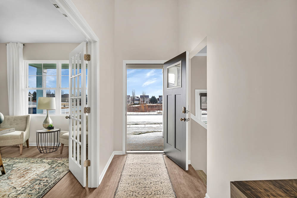 2319 Hirsch Road Oswego, IL 60543 - Photo 2 of 27 Gallery Image 2