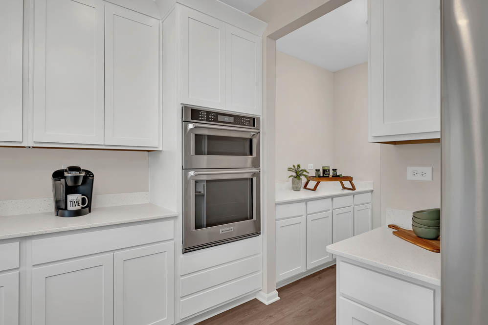 2319 Hirsch Road Oswego, IL 60543 - Photo 7 of 27 Gallery Image 7