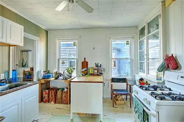 $975,000 | 427 Wickenden Street, Providence, RI 02903