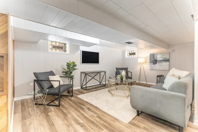 $314,900 | 4852 West Hirsch Street, Chicago, IL 60651