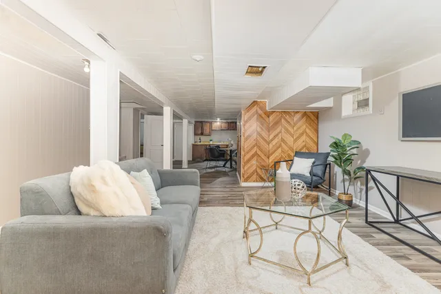 $314,900 | 4852 West Hirsch Street, Chicago, IL 60651