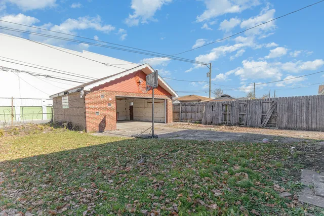 $314,900 | 4852 West Hirsch Street, Chicago, IL 60651