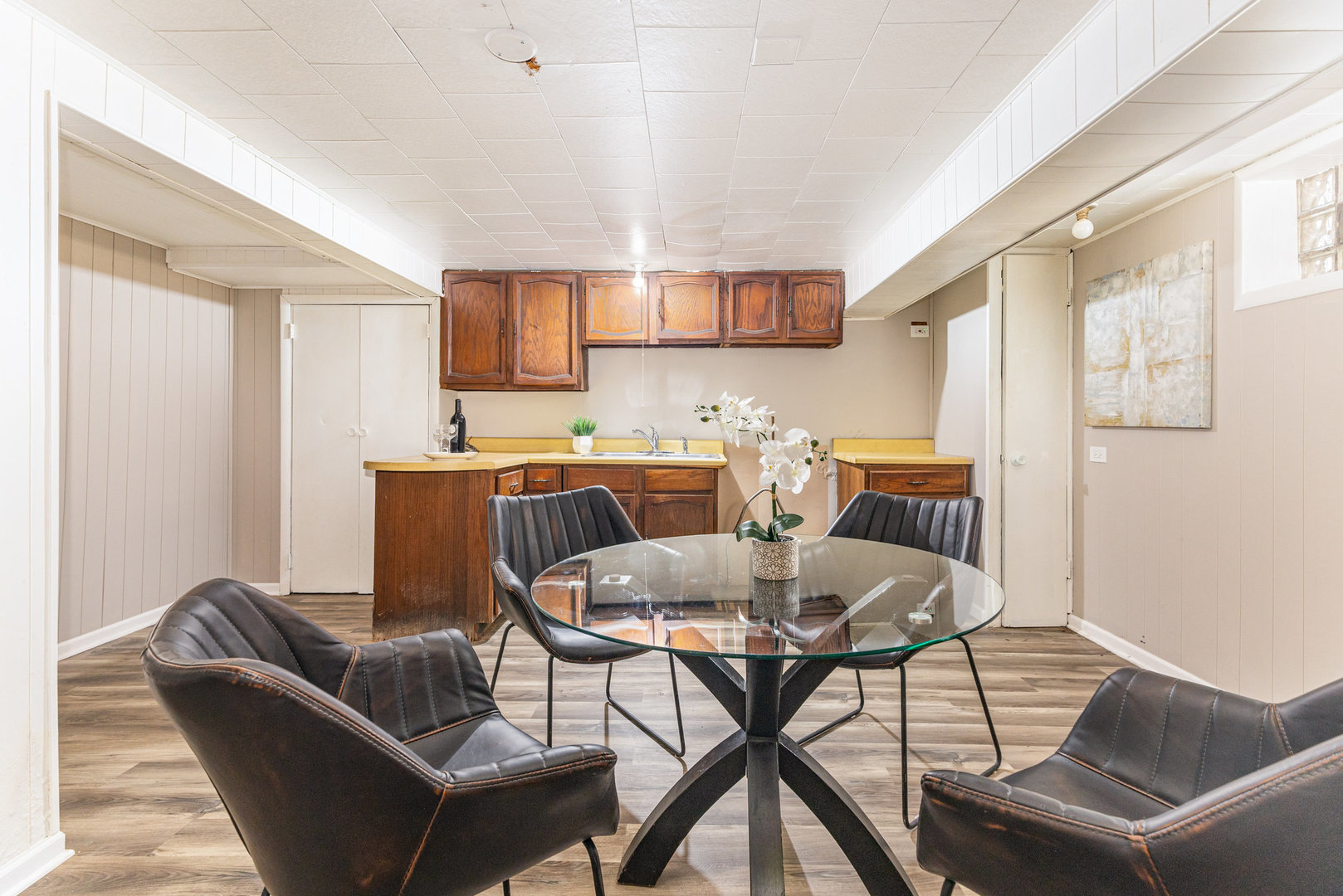 4852 West Hirsch Street Chicago, IL 60651 - Photo 4 of 38 a dining room with furniture and window