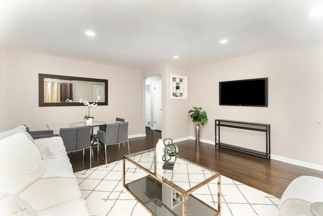 $314,900 | 4852 West Hirsch Street, Chicago, IL 60651