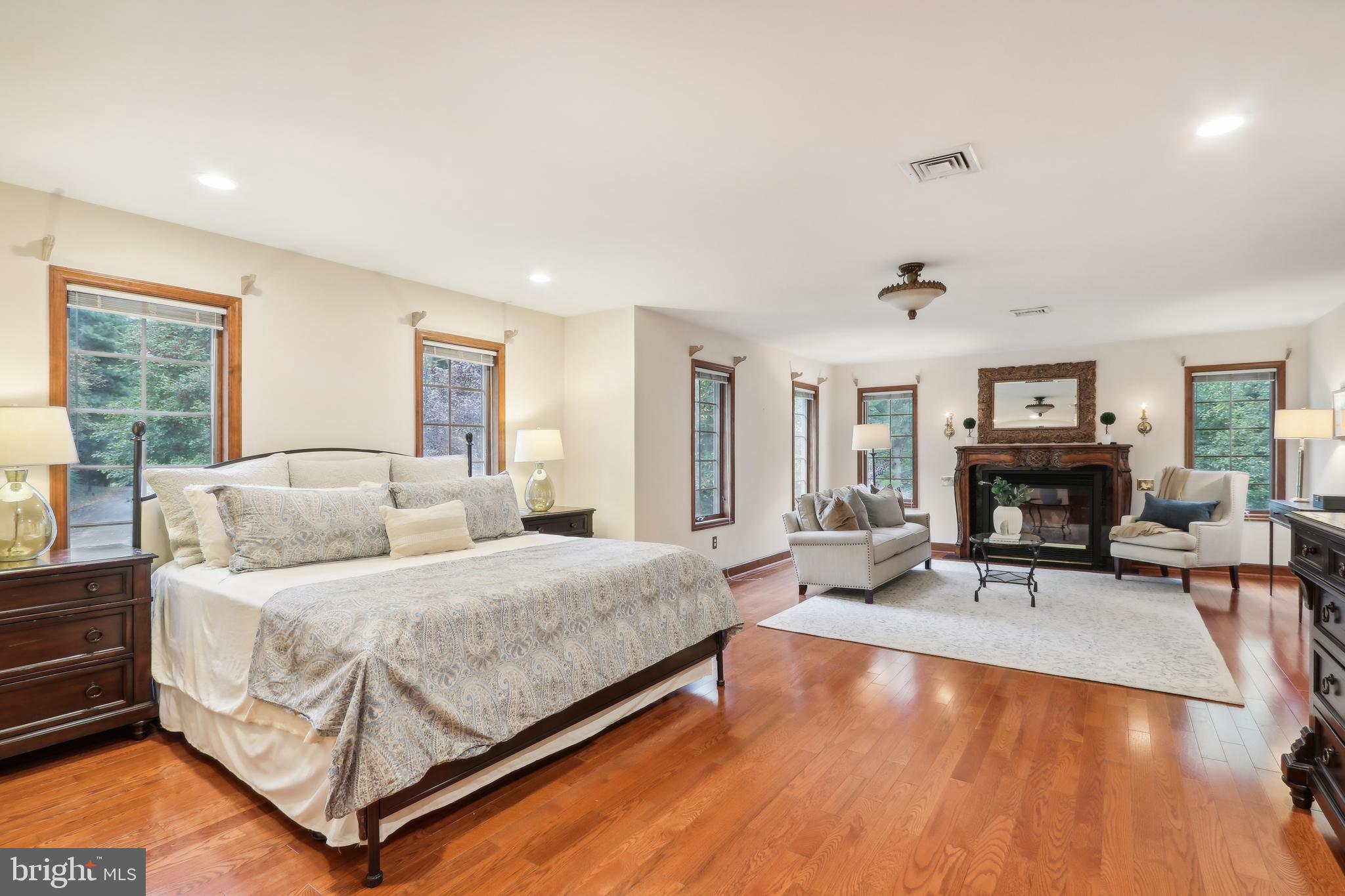 6007 Goshen Road Newtown Square, PA 19073 - Photo 33 of 73 Primary suite