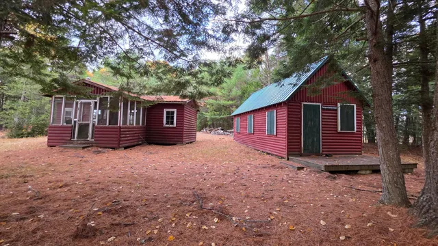 $45,000 | 12 Maple Grv Road, Lee, ME 04455