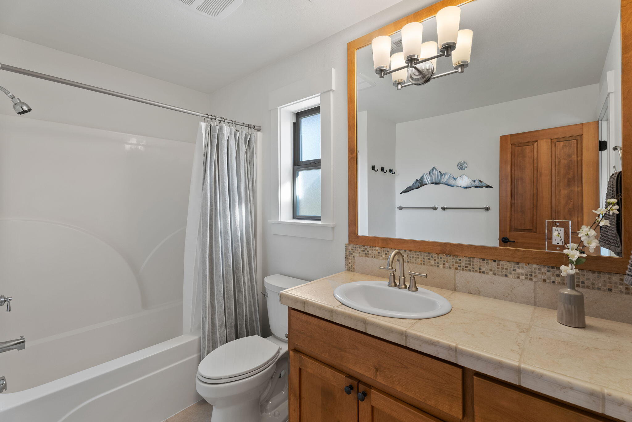 61481 Linton Loop Bend, OR 97702 - Photo 24 of 36 33-web-or-mls-Riley Visuals-27
