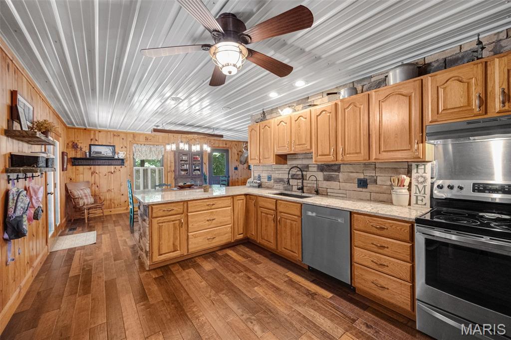 2276 Old Fredericktown Road Farmington, MO 63640 - Photo 19 of 75