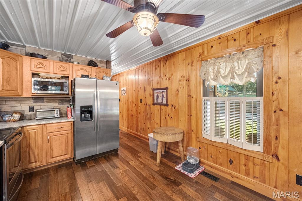 2276 Old Fredericktown Road Farmington, MO 63640 - Photo 21 of 75