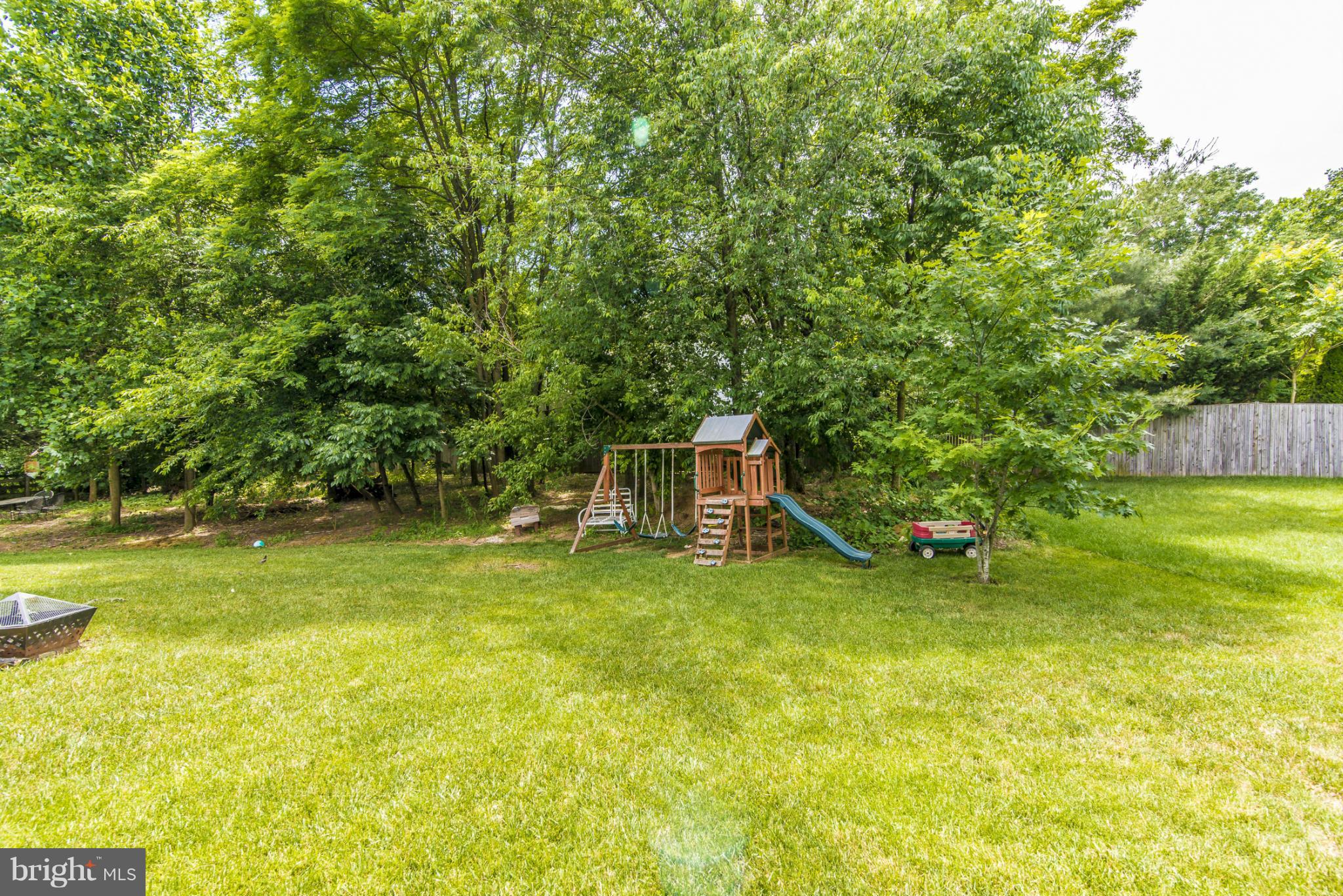 1704 Crommelins Court Point of Rocks, MD 21777 - Photo 29 of 30 Exterior (Rear)