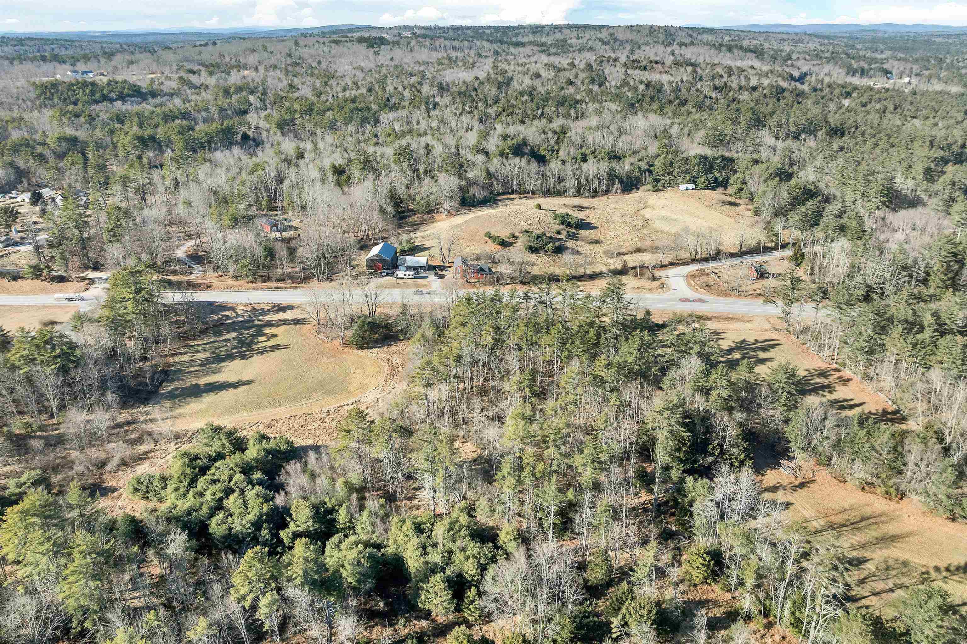 3 Swiggey Brook Road, Unit 392 Chichester, NH 03258 - Photo 2 of 12