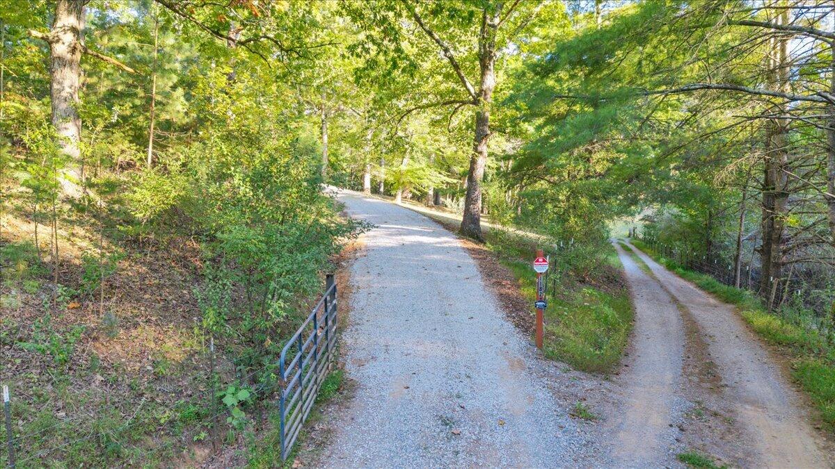 1182 Rabbit Drive Thaxton, VA 24174 - Photo 85 of 90 116-DJI_20261001173927_0329_D