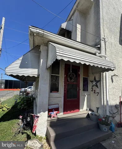 $175,000 | 217 Harvey Avenue, Marcus Hook, PA 19061