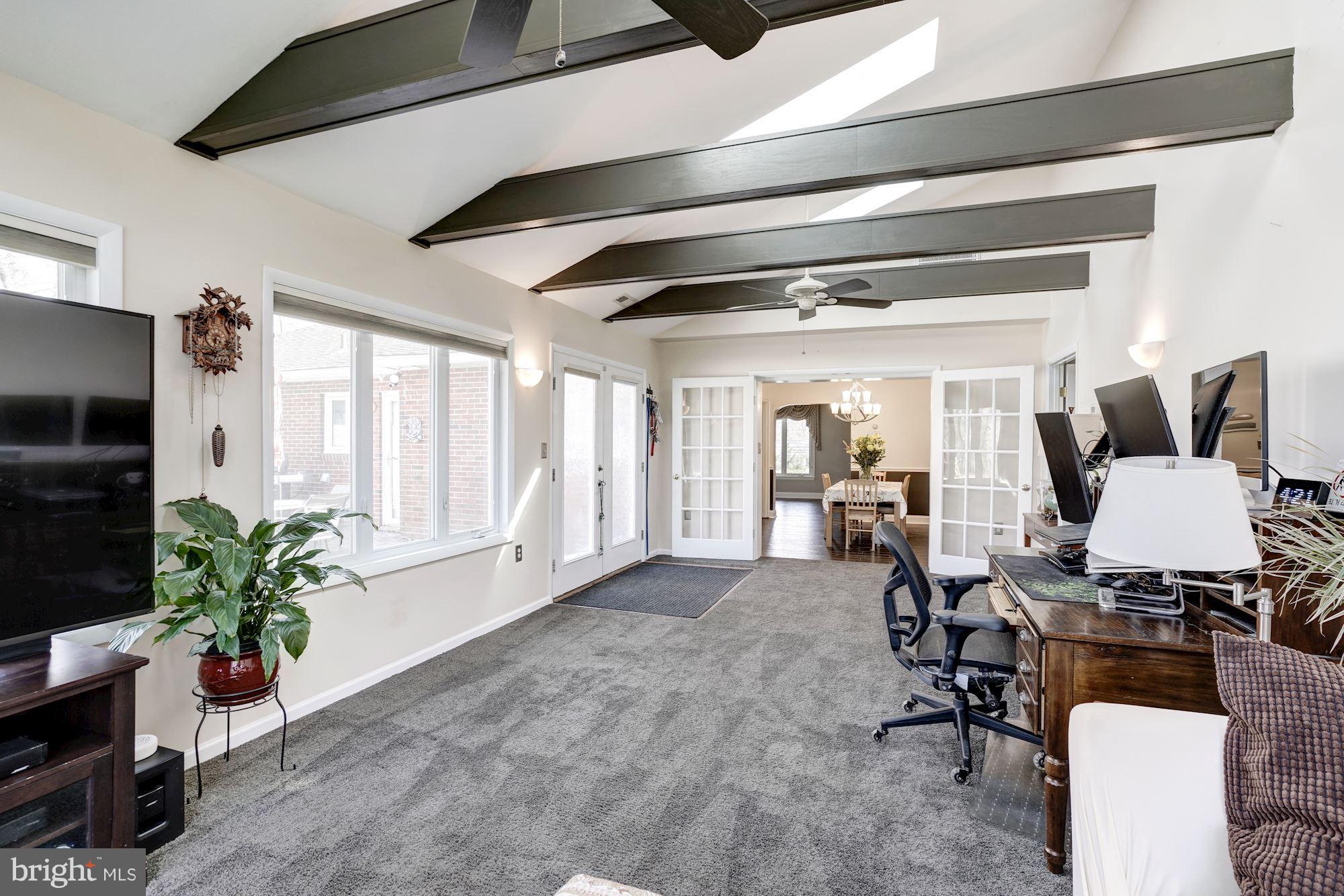 1218 Ednor Road Silver Spring, MD 20905 - Photo 11 of 30 Family Room