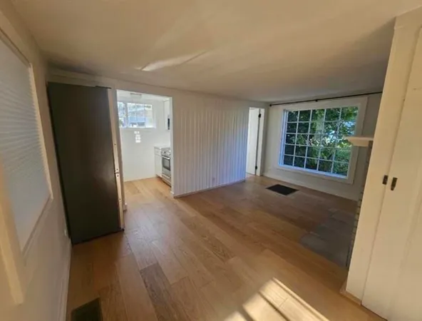 $2,400 | 489 Elm Street, Keene, NH 03431
