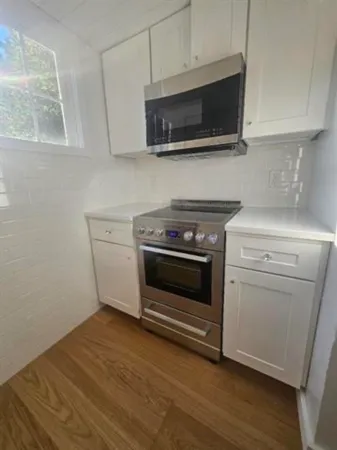 $2,400 | 489 Elm Street, Keene, NH 03431