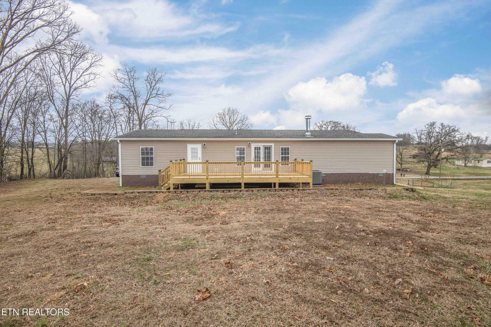 18200 Sunnyside Road Philadelphia, TN 37846 - Photo 42 of 43 Gallery Image 42